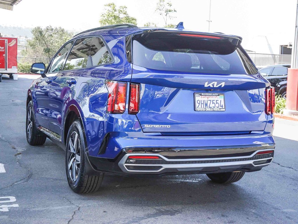 Used 2023 Blue Kia S image 4