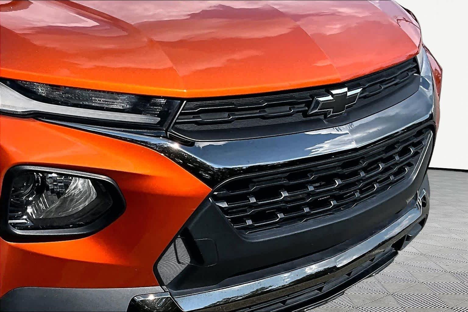 Used 2023 Vivid Orange Metallic Chevrolet ACTIV image 88