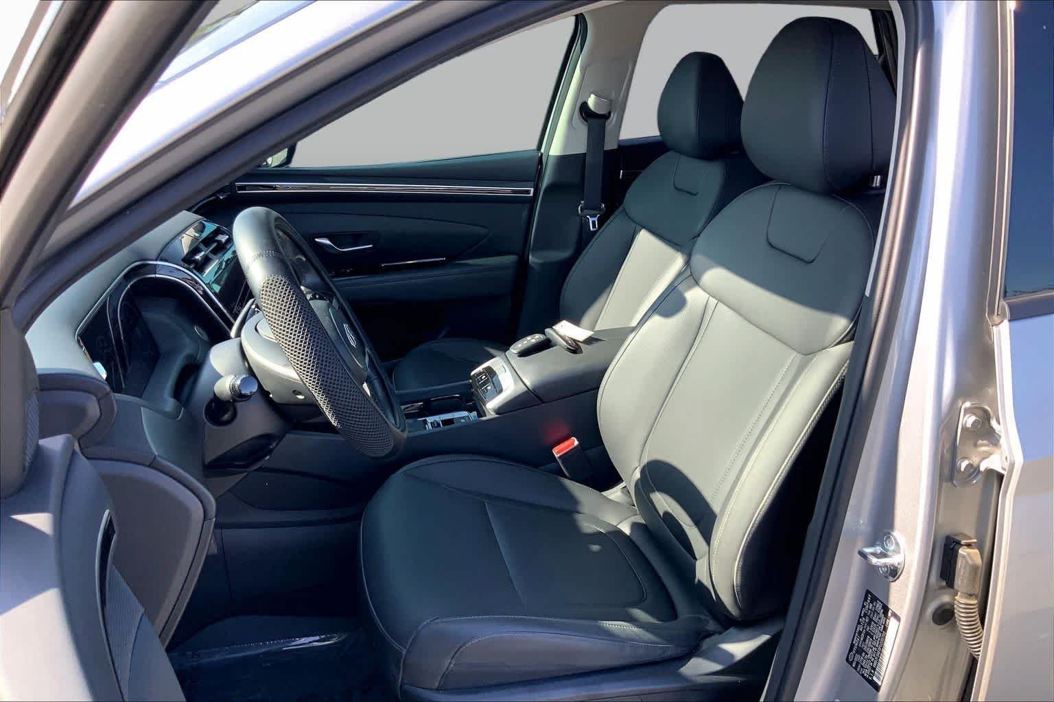 Used 2023 Shimmering Silver Hyundai XRT image 8