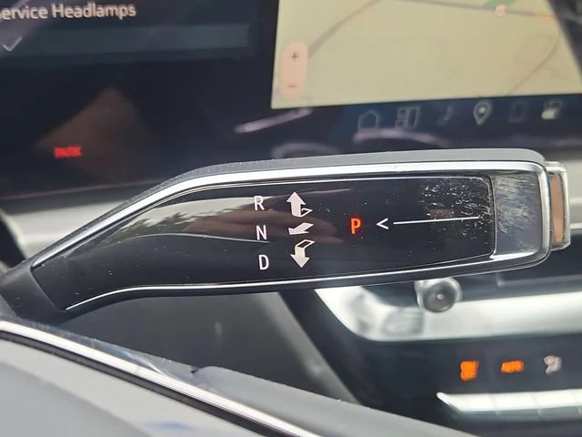 2026 Cadillac LYRIQ Sport - Photo 17