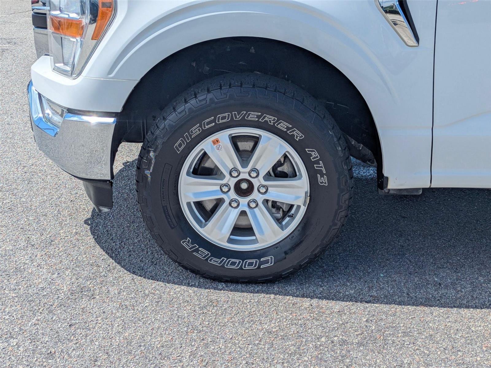 Used 2021  Ford XLT image 10