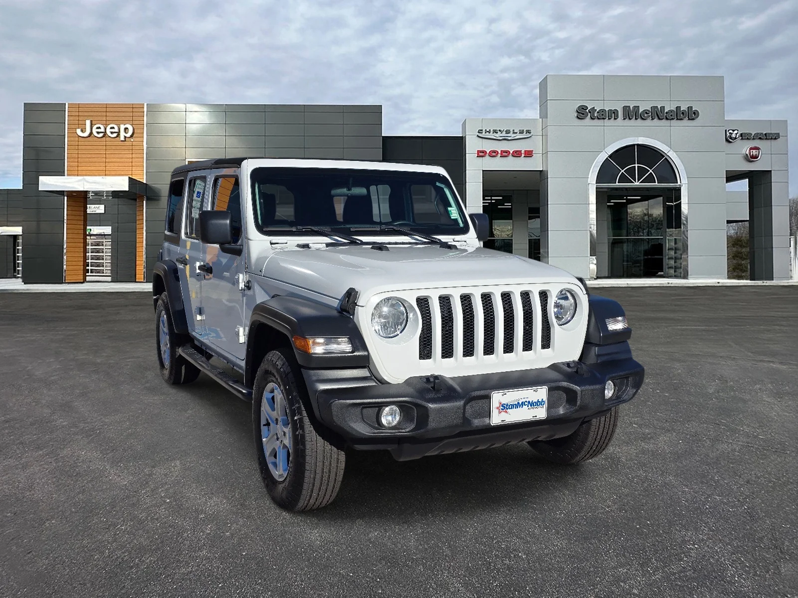 Used 2021 Bright White Clearcoat Jeep Unlimited Sport S image 1
