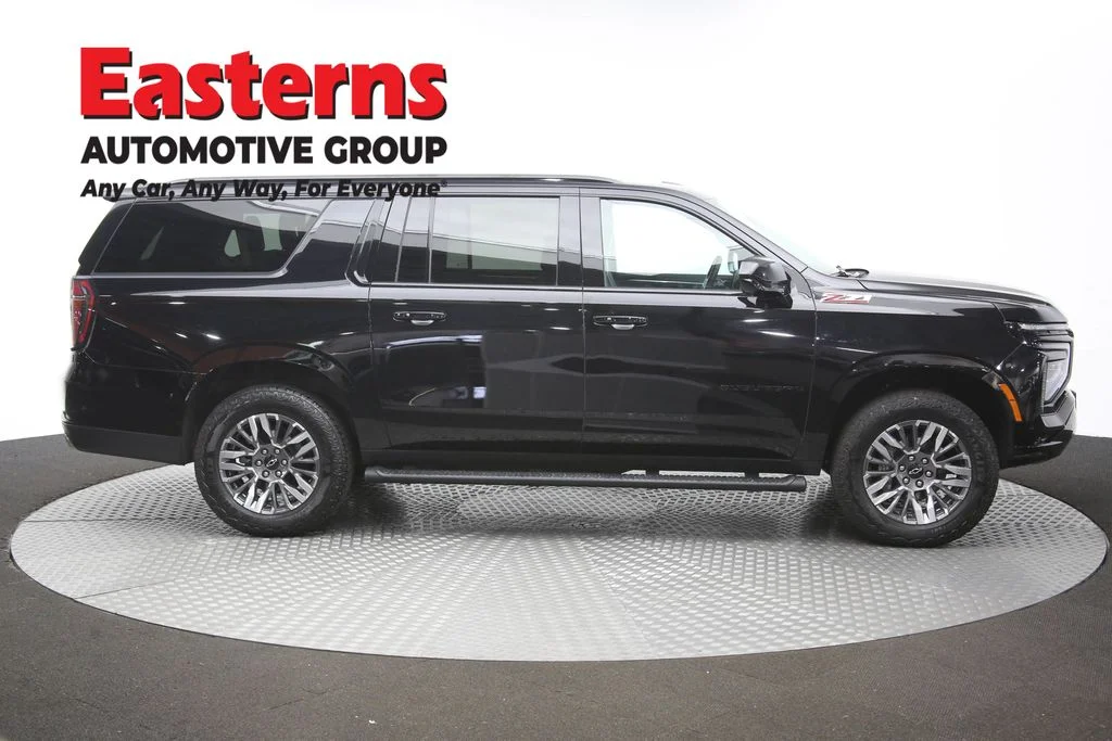 Used 2025 Black Chevrolet Z71 image 50