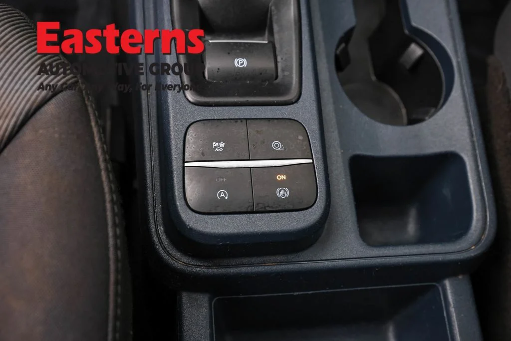 Used 2022 White Ford XL image 20