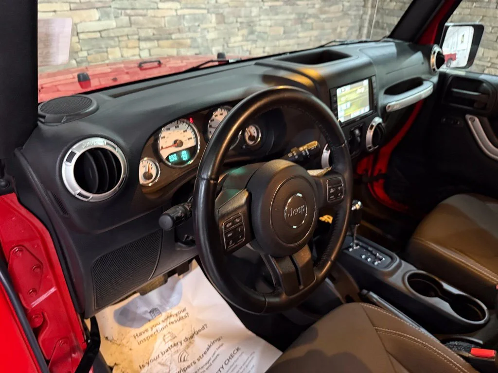 Used 2018 Firecracker Red Clearcoat Jeep Unlimited Sahara image 27