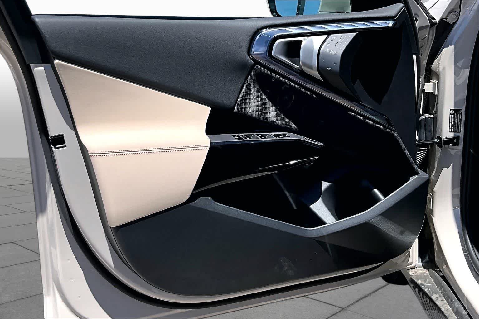 New 2026 Dune Grey Metallic BMW 30 xDrive image 10