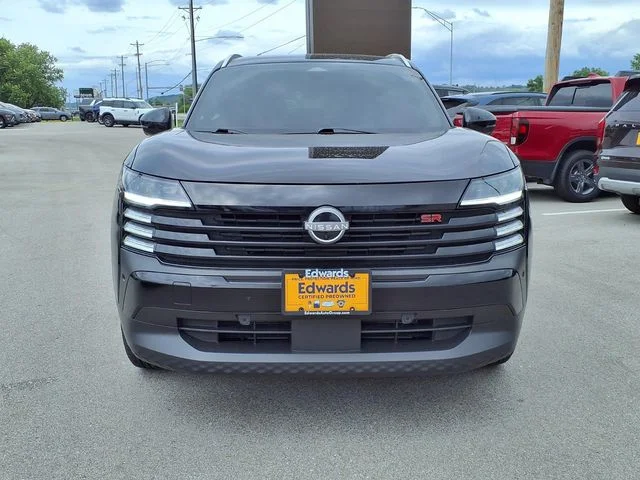 Used 2025 Black Nissan SR image 12