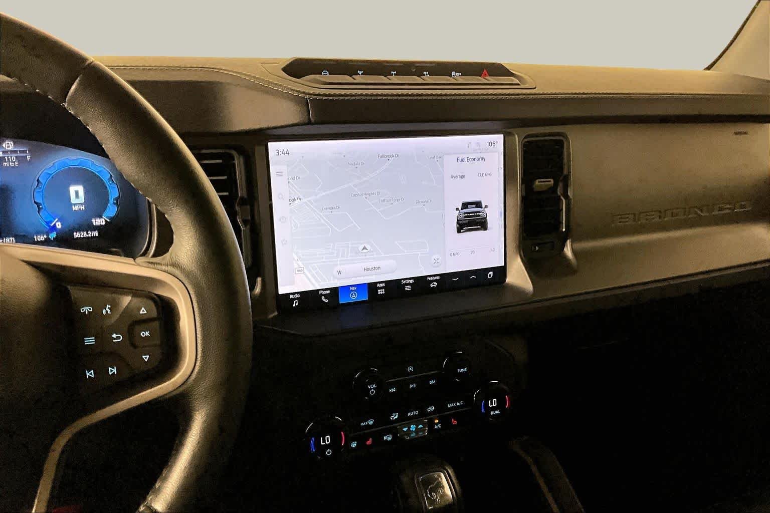 Used 2025 Shadow Black Ford Badlands image 7