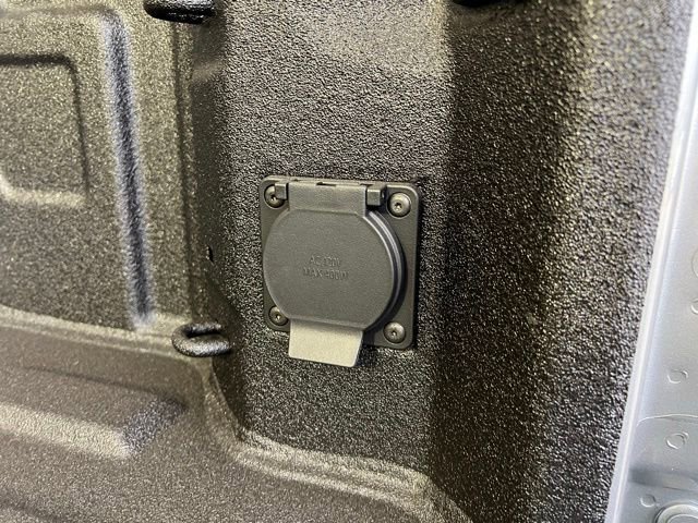 New 2026 Sterling Metallic GMC SLE image 32