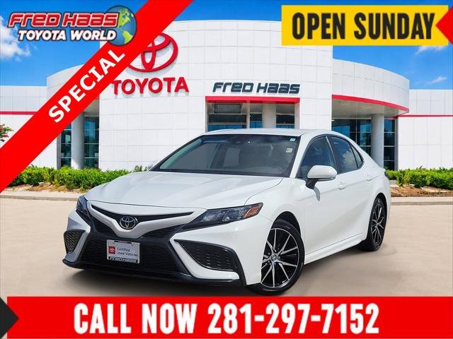 2024 Toyota Camry SE
