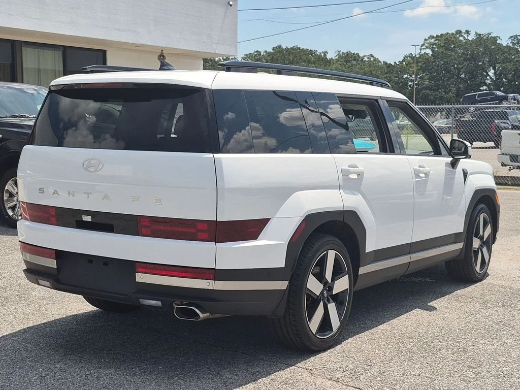 Used 2024 White Hyundai Limited image 6