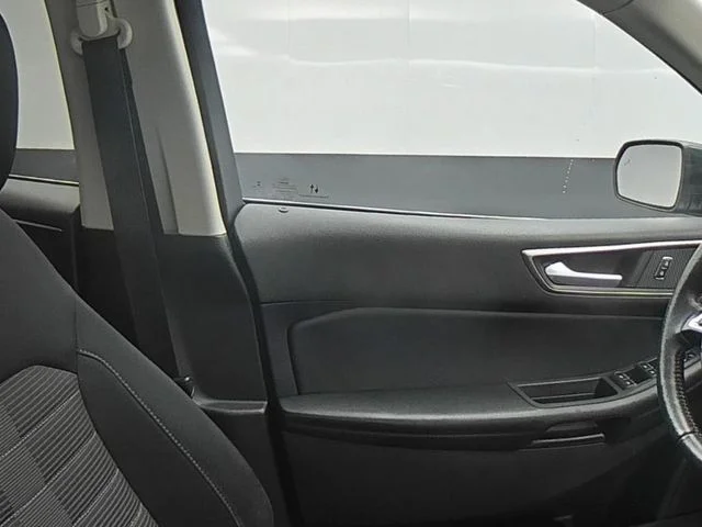 Used 2022 Blue Ford SEL image 34