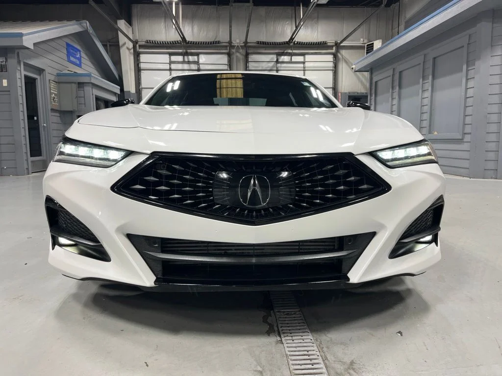 Used 2022 Platinum White Pearl Acura A-Spec Package image 2