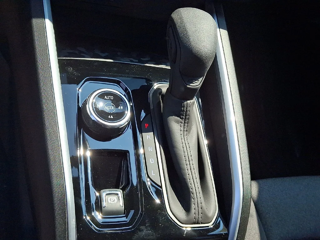 New 2026 Sterling Gray Metallic Chevrolet Trail Boss image 16