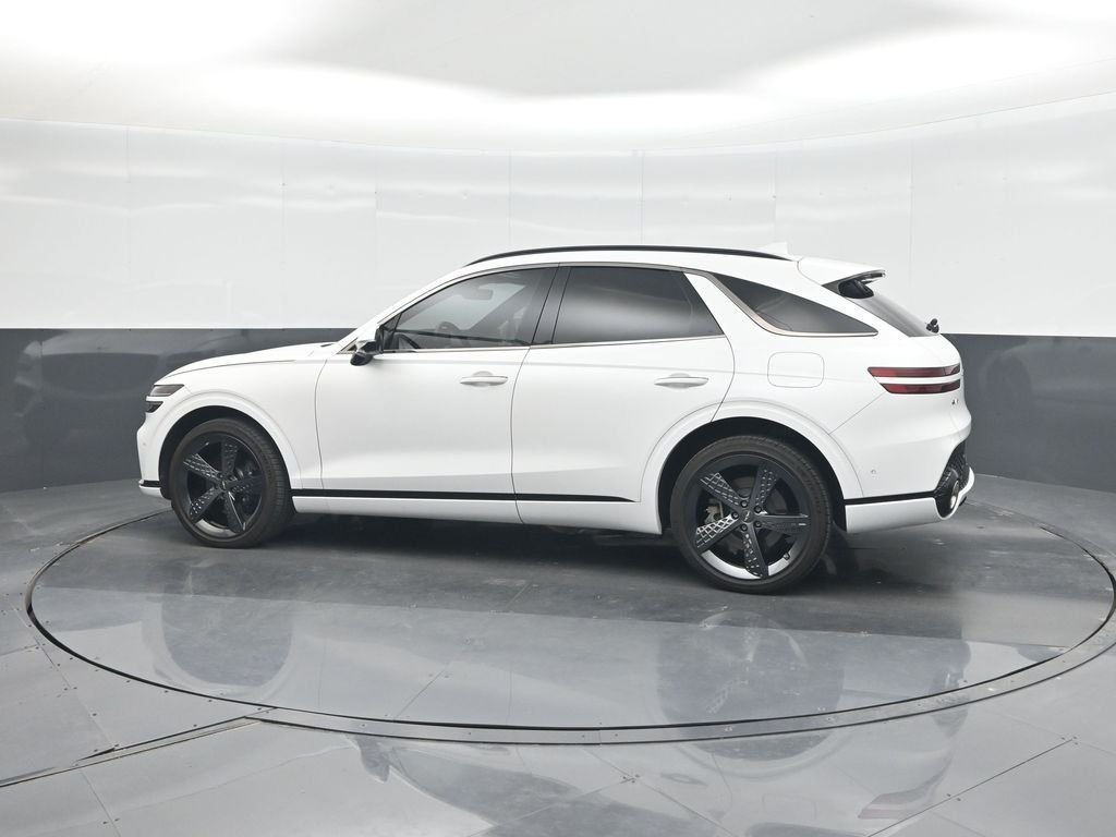 Used 2022 White Genesis 3.5T Sport Prestige image 28