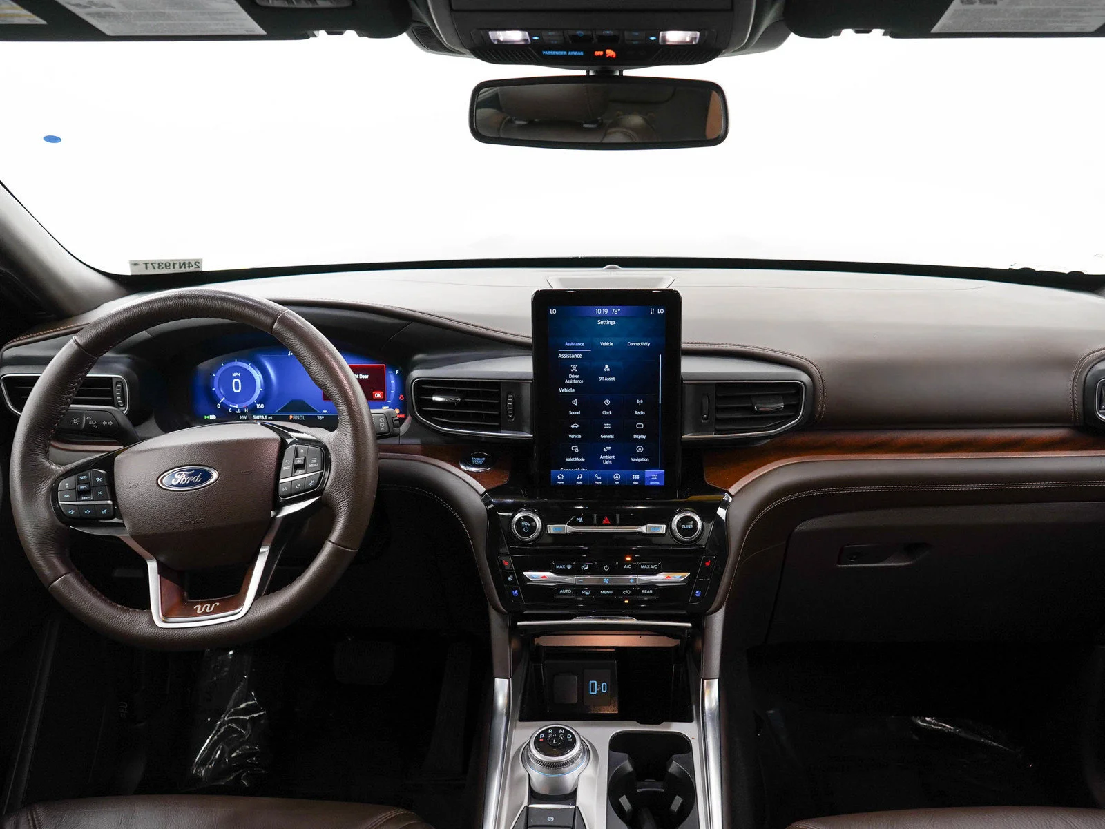 Used 2024 Blue Metallic Ford King Ranch image 13