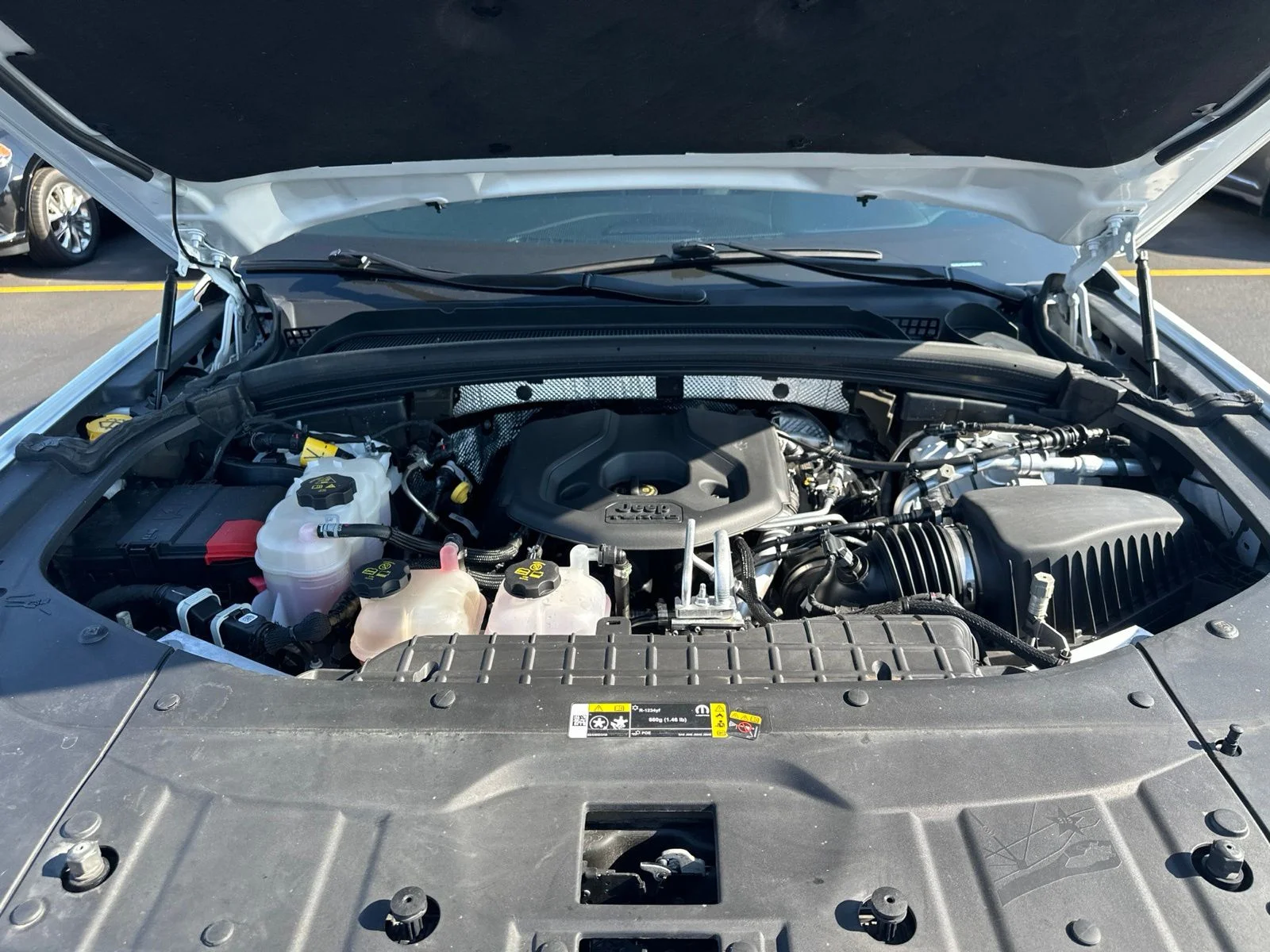 Used 2022 White Jeep 4xe image 43