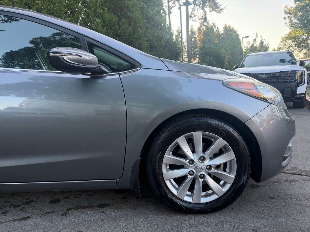 Used 2015 Graphite Steel Kia EX image 2