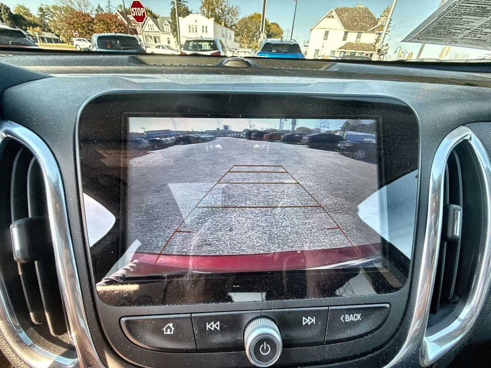 2018 Chevrolet Equinox LT - Photo 14