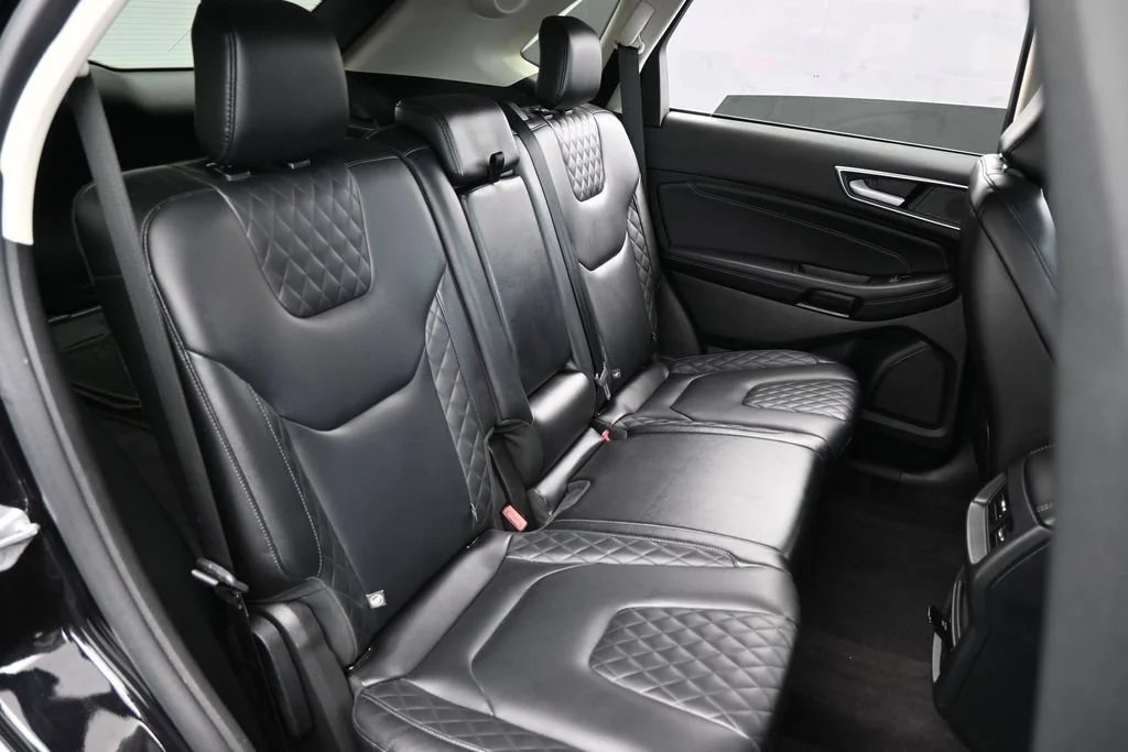 Used 2024 Black Ford Titanium image 47