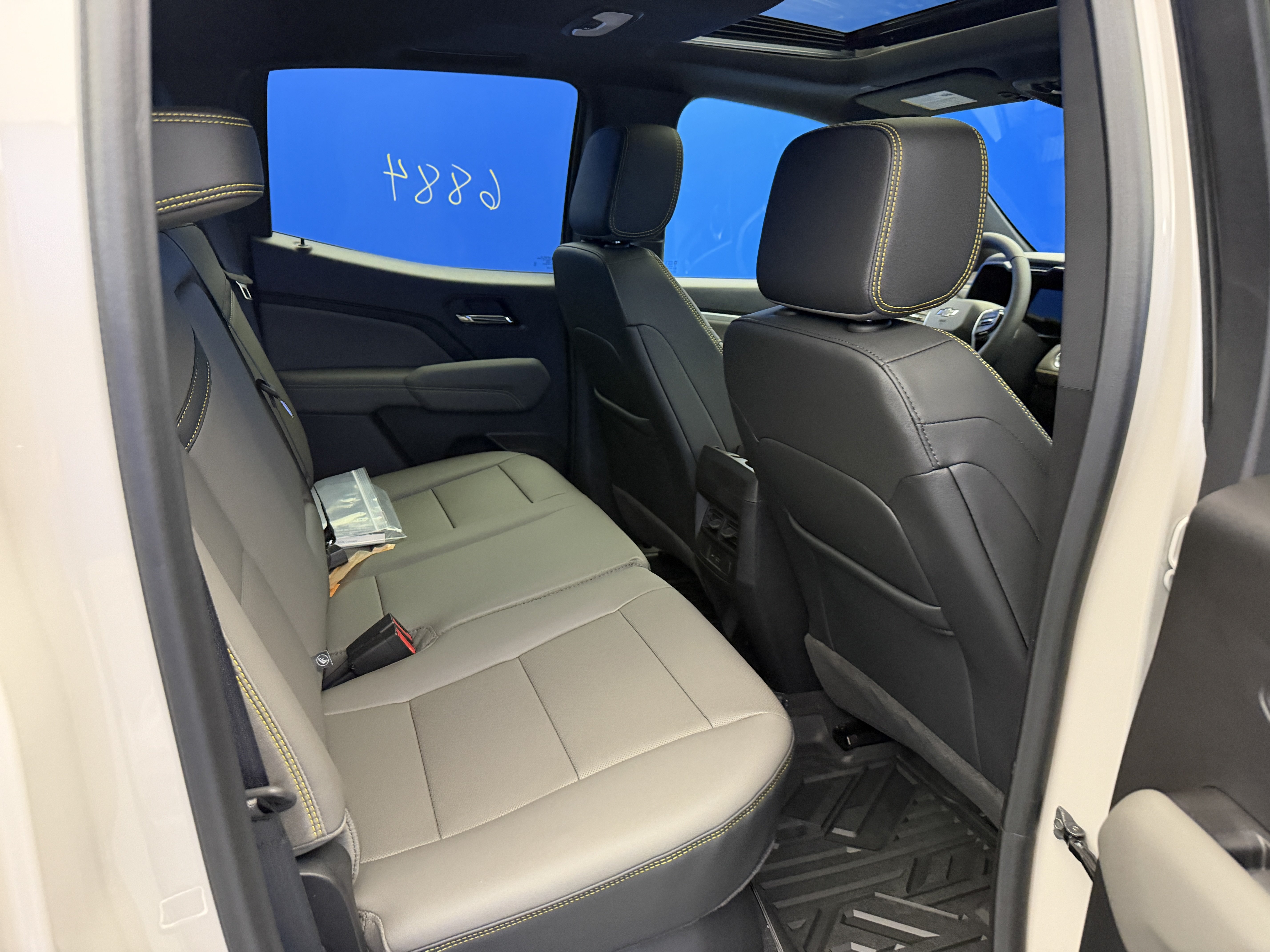2026 Chevrolet Colorado ZR2 - Photo 26