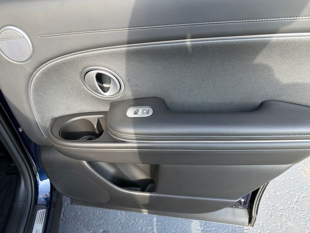 Used 2026 Blue Hyundai Calligraphy image 19