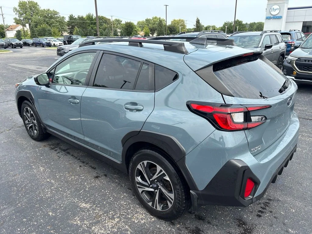 Used 2024 Blue Subaru Premium image 5