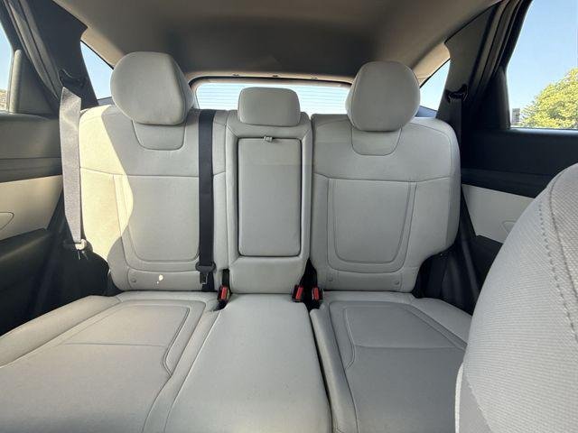New 2026 Black Hyundai SE AWD image 21