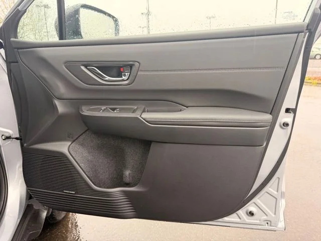 New 2026 ICE SILVER METALLIC Subaru Touring XT image 29