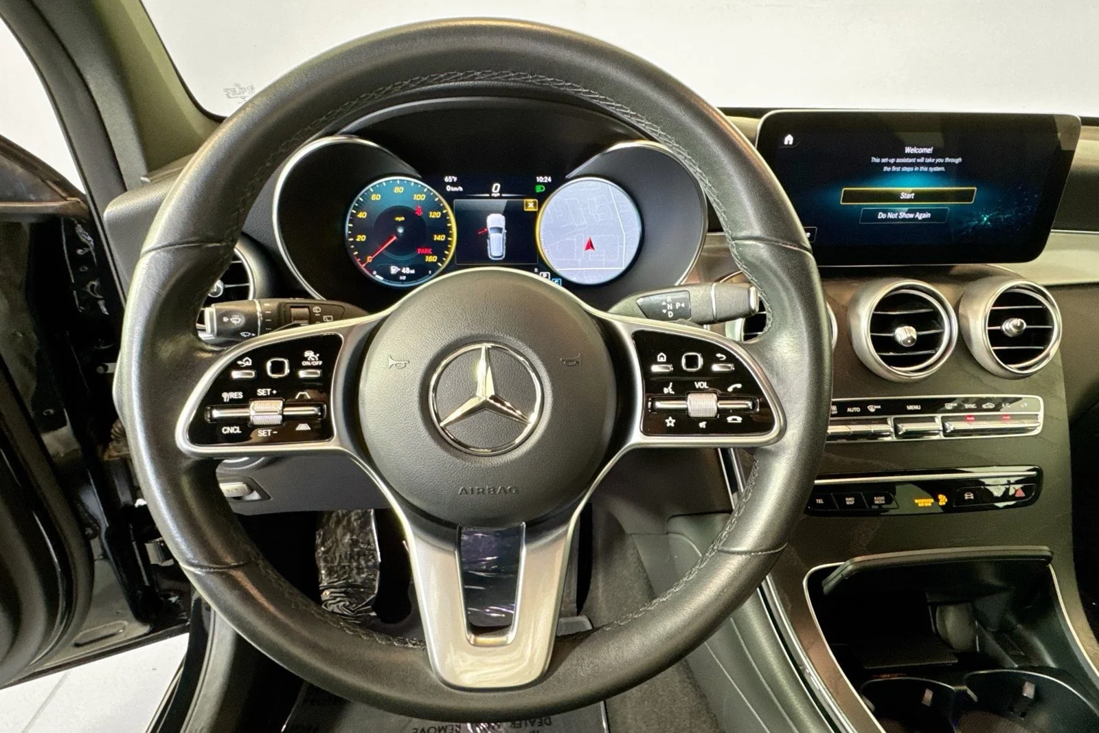 Used 2022 Black Mercedes-Benz GLC 300 image 11