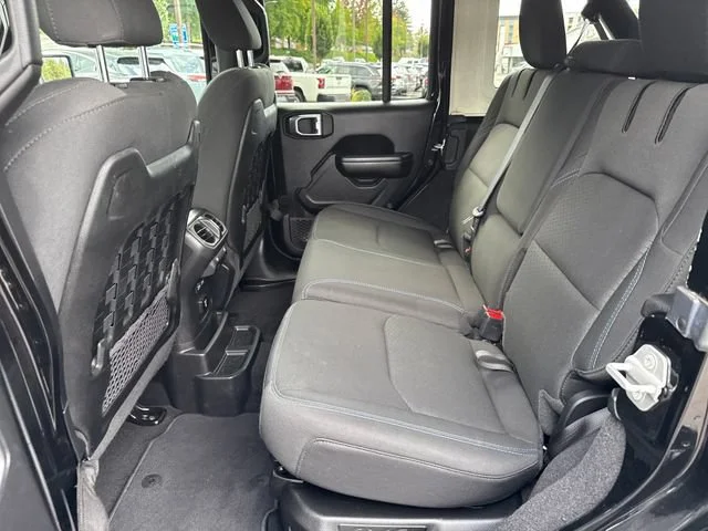 Used 2021 Black Clearcoat Jeep Unlimited Rubicon 4xe image 13