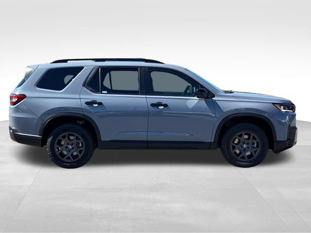 New 2026 Sonic Gray Pearl Honda TrailSport image 9