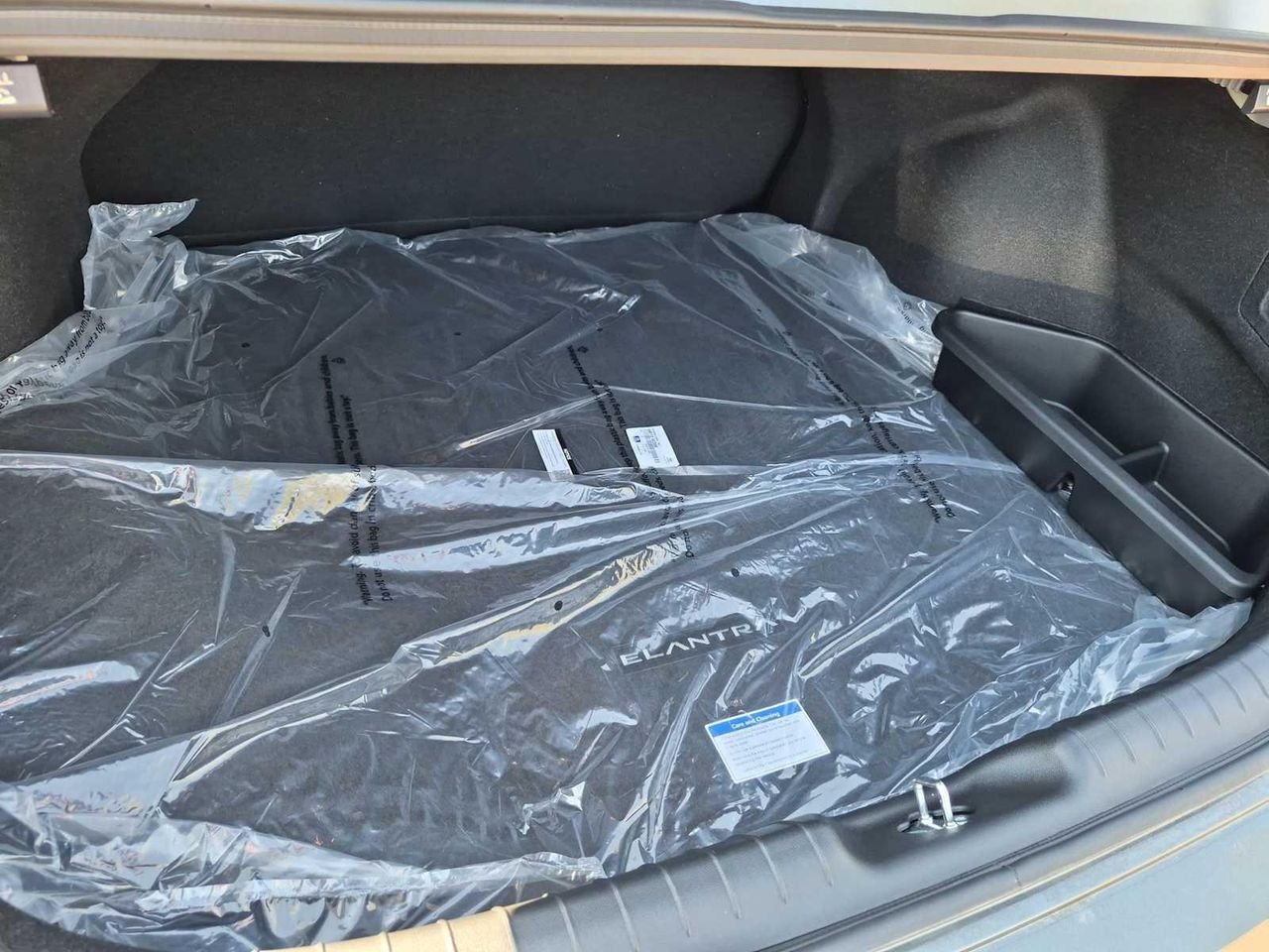 New 2026 Amazon Gray Hyundai SEL Sport image 31
