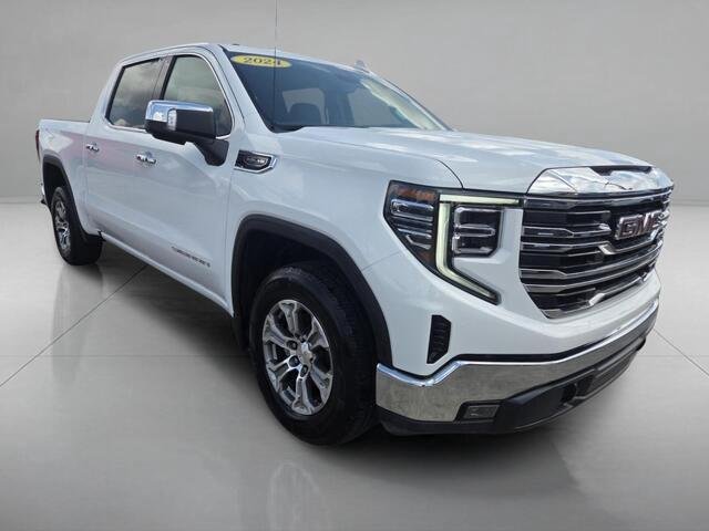 Used 2025 Summit White GMC SLT image 7
