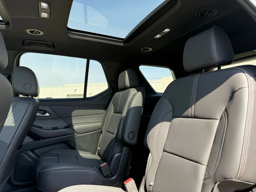 Used 2023 Gray Chevrolet RS image 15