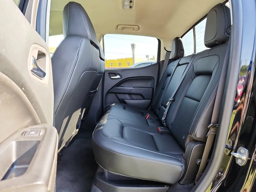 Used 2022 Black Chevrolet ZR2 image 9