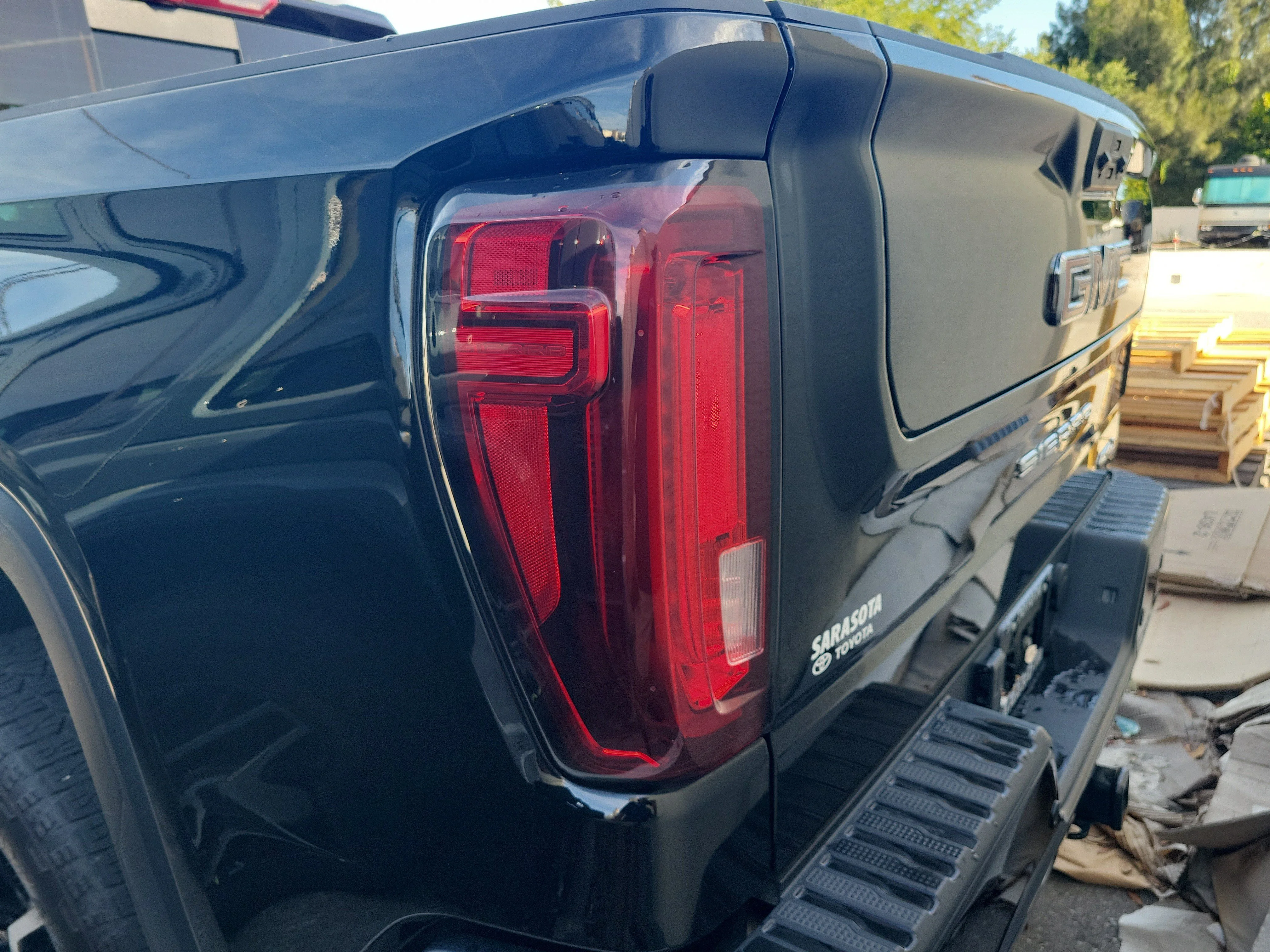 Used 2024 Onyx Black GMC AT4 image 10
