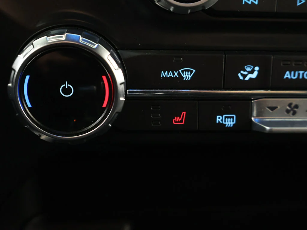 Used 2022 Agate Black Metallic Ford XLT image 55