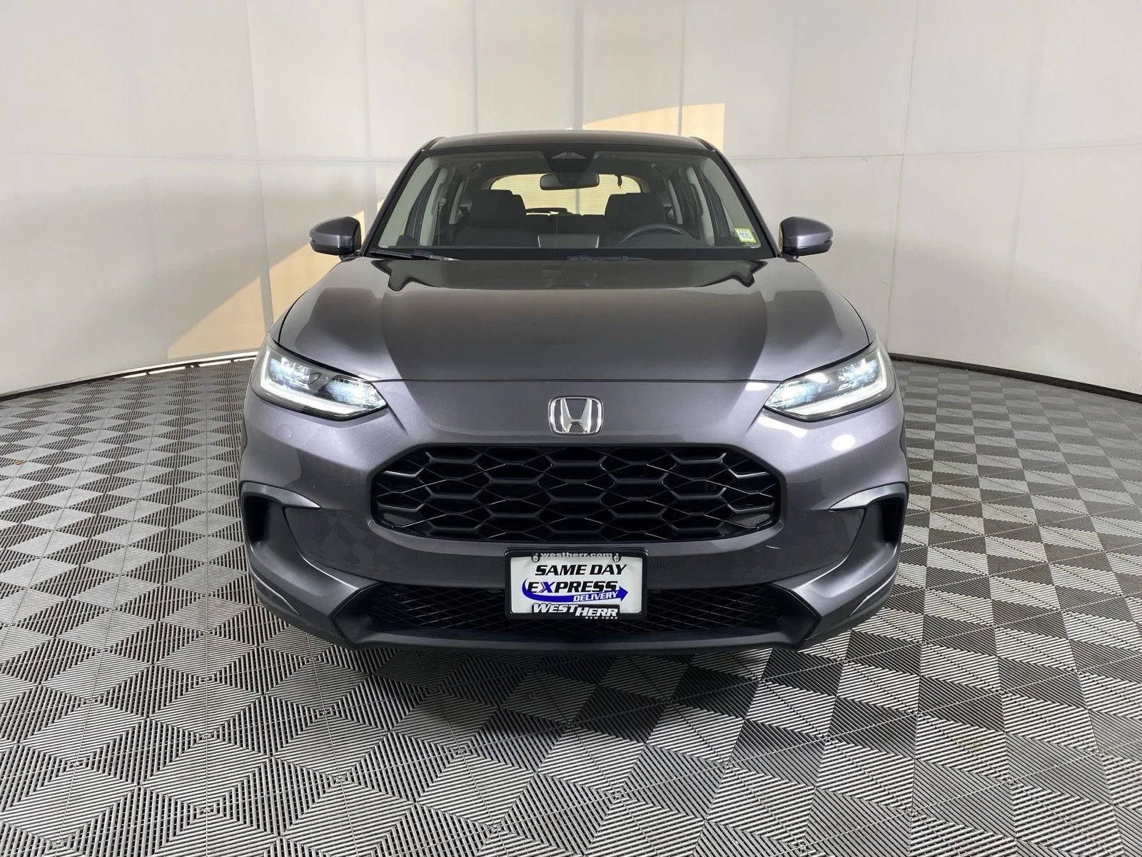 Used 2024 Modern Steel Metallic Honda LX image 2