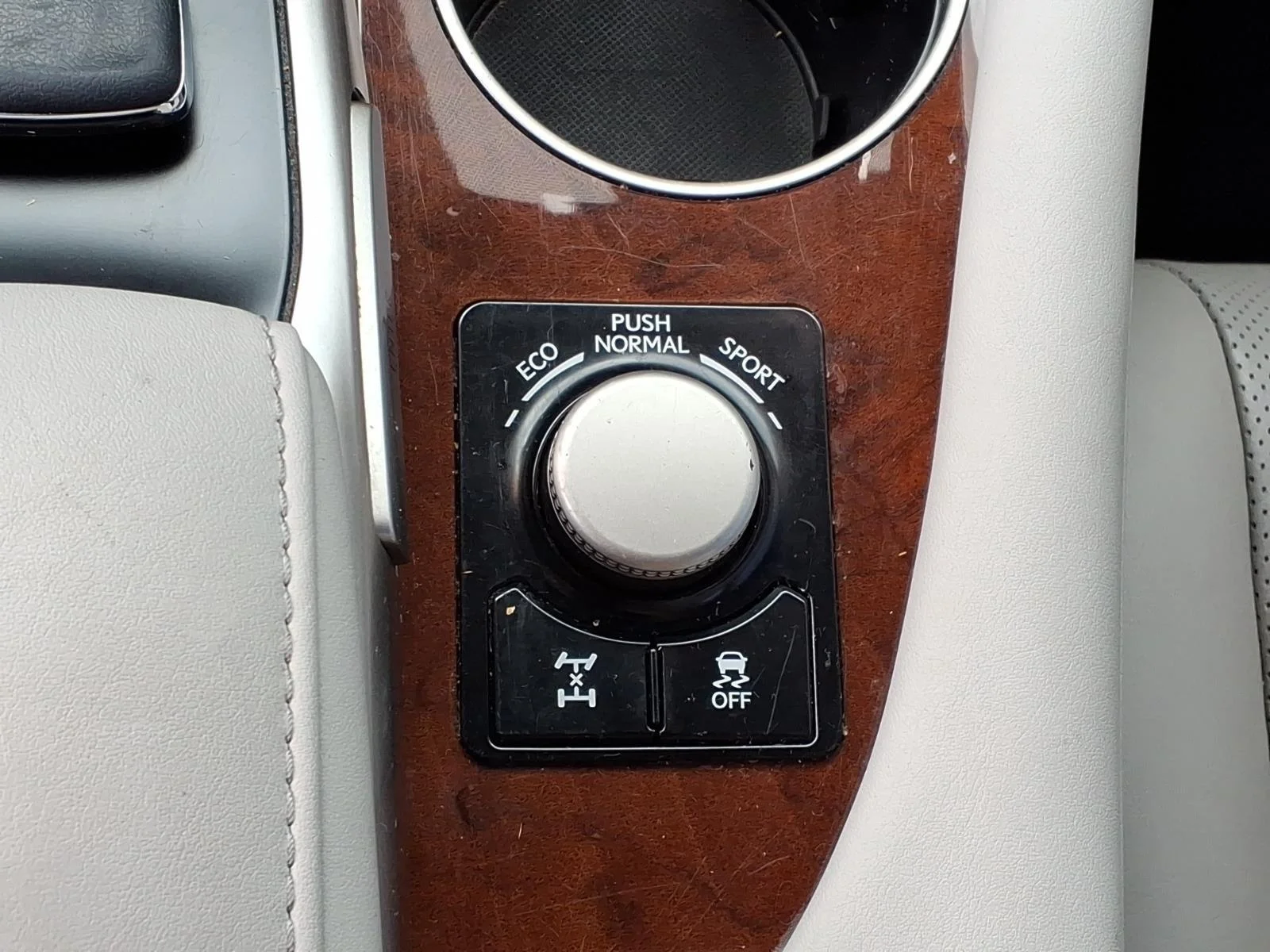 Used 2019 Eminent White Pearl Lexus RX 350L Premium image 7