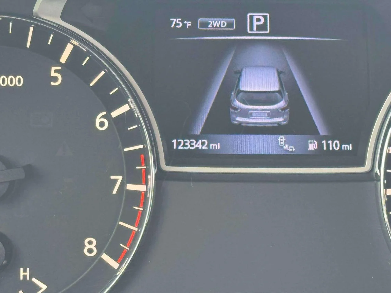 Used 2016 Magnetic Black Metallic Nissan SL image 29