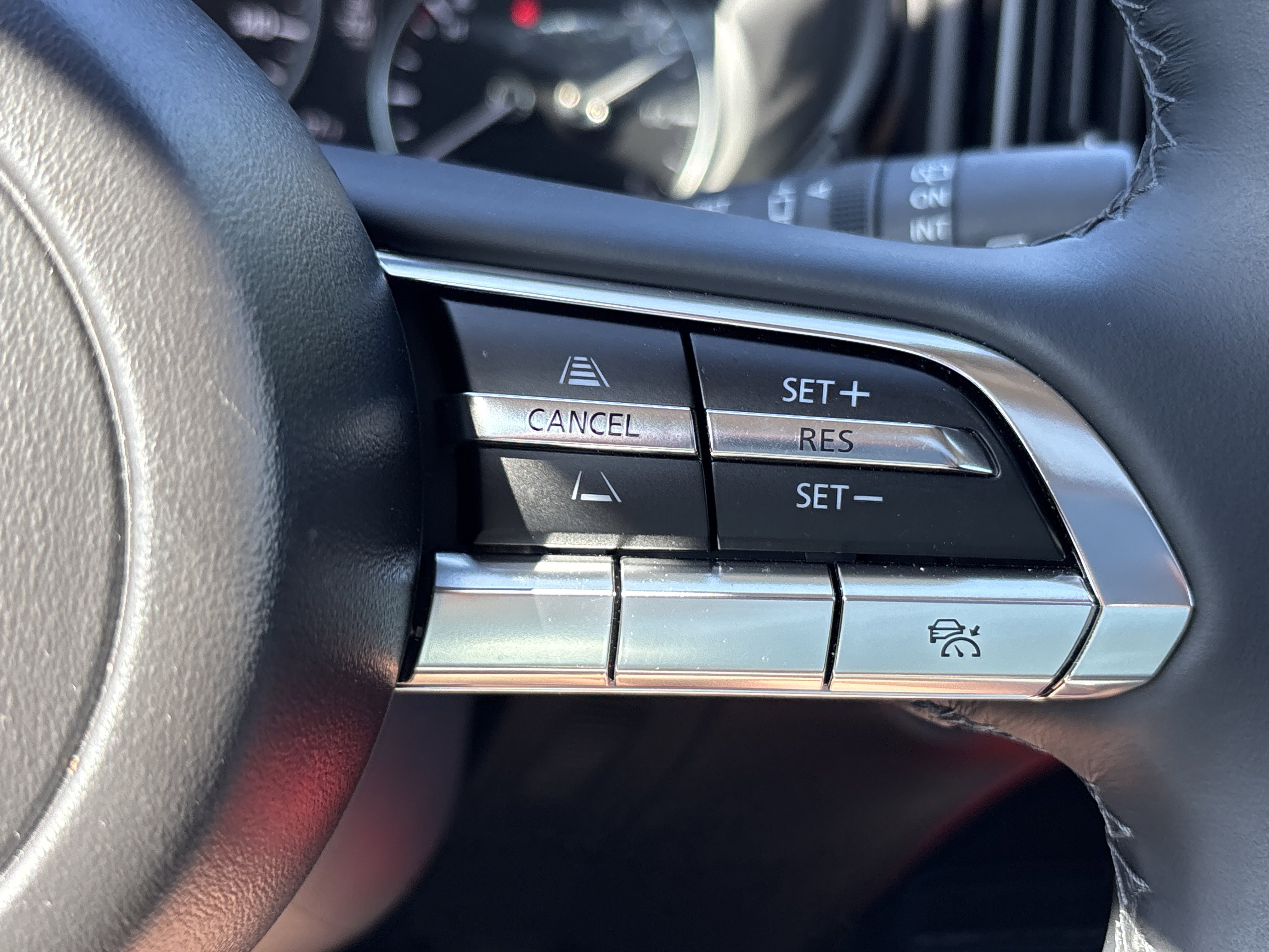 Used 2026 Ingot Blue Metallic Mazda Premium image 32