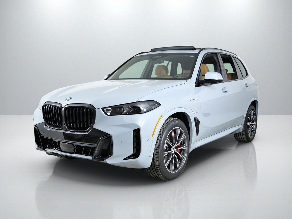 Used 2026 Brooklyn Grey Metallic BMW xDrive50e image 1