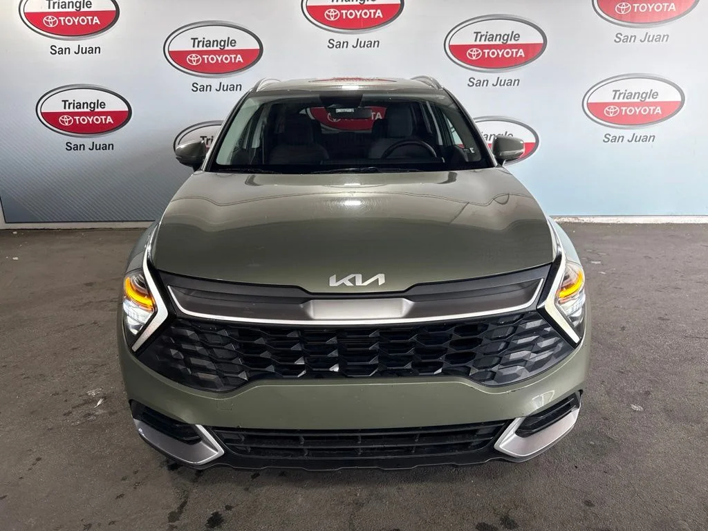 Used 2025 Green Kia LX image 2