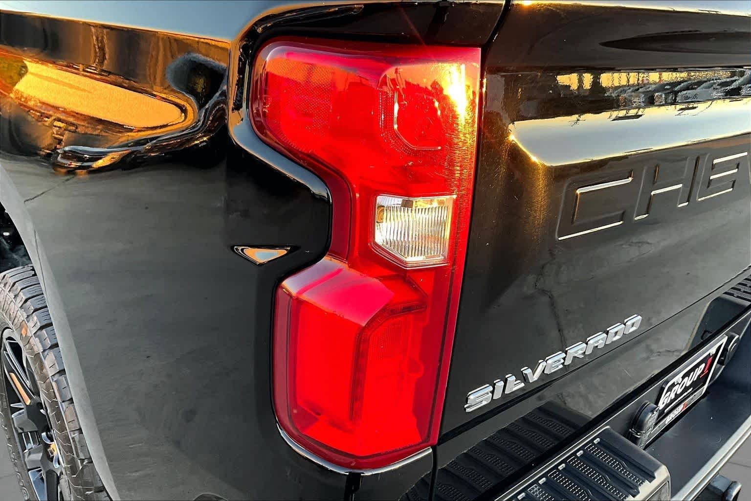 Used 2022 Black Chevrolet LT Trail Boss image 29