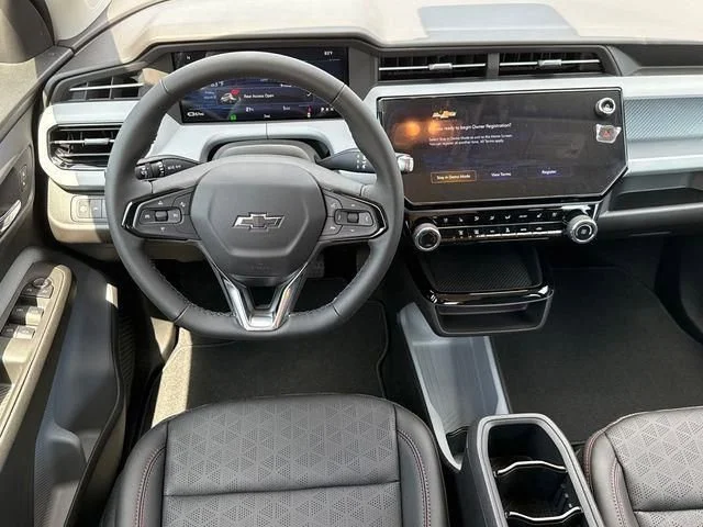 New 2027 Summit White Chevrolet RS image 22