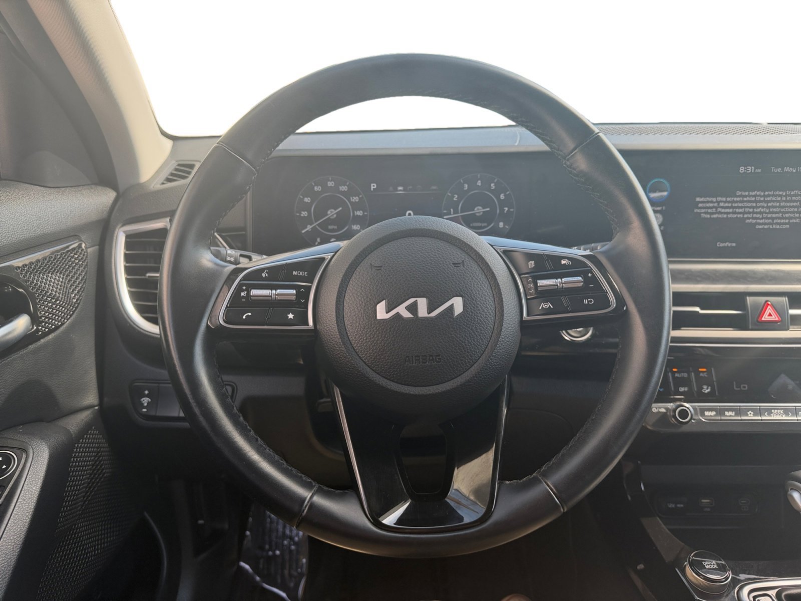 Certified Used 2024 Gravity Gray Kia X-Line image 10