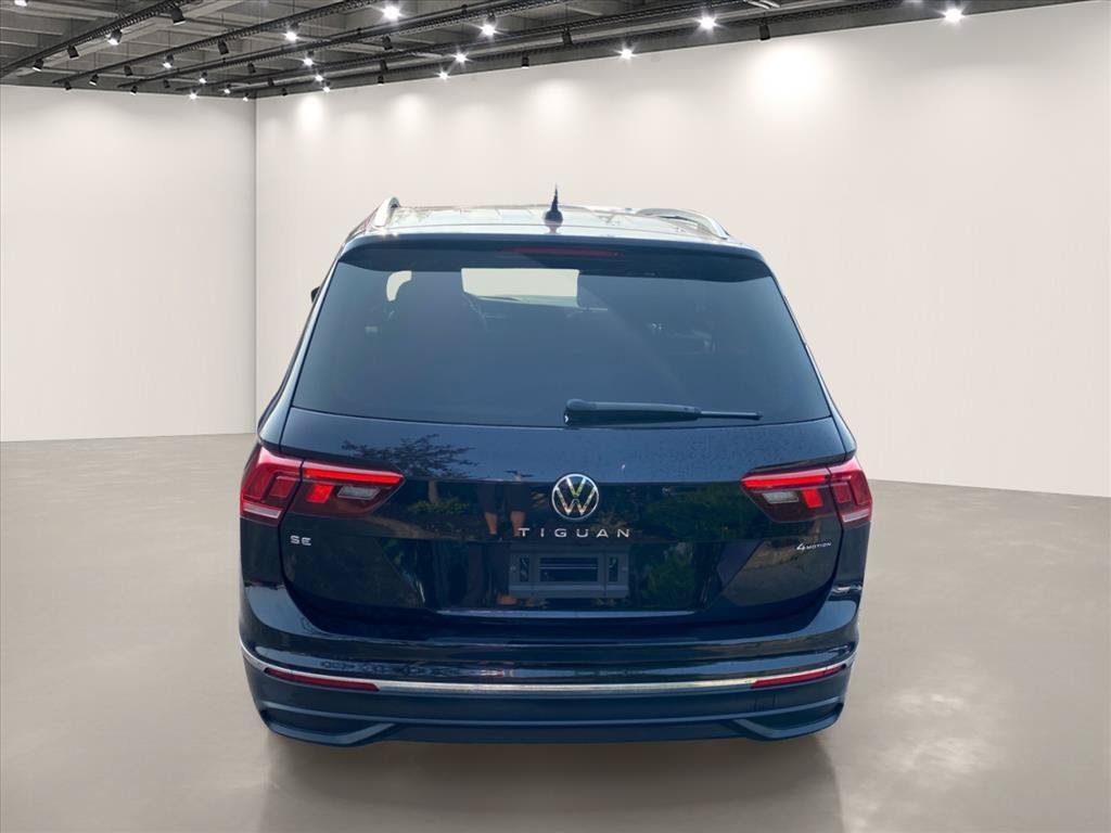 Used 2022 Deep Black Pearl Volkswagen 2.0T SE image 6