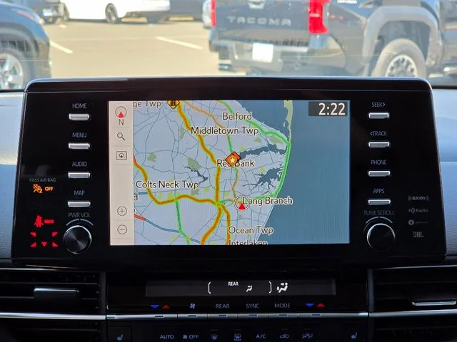 2023 Toyota Sienna XLE - Photo 27