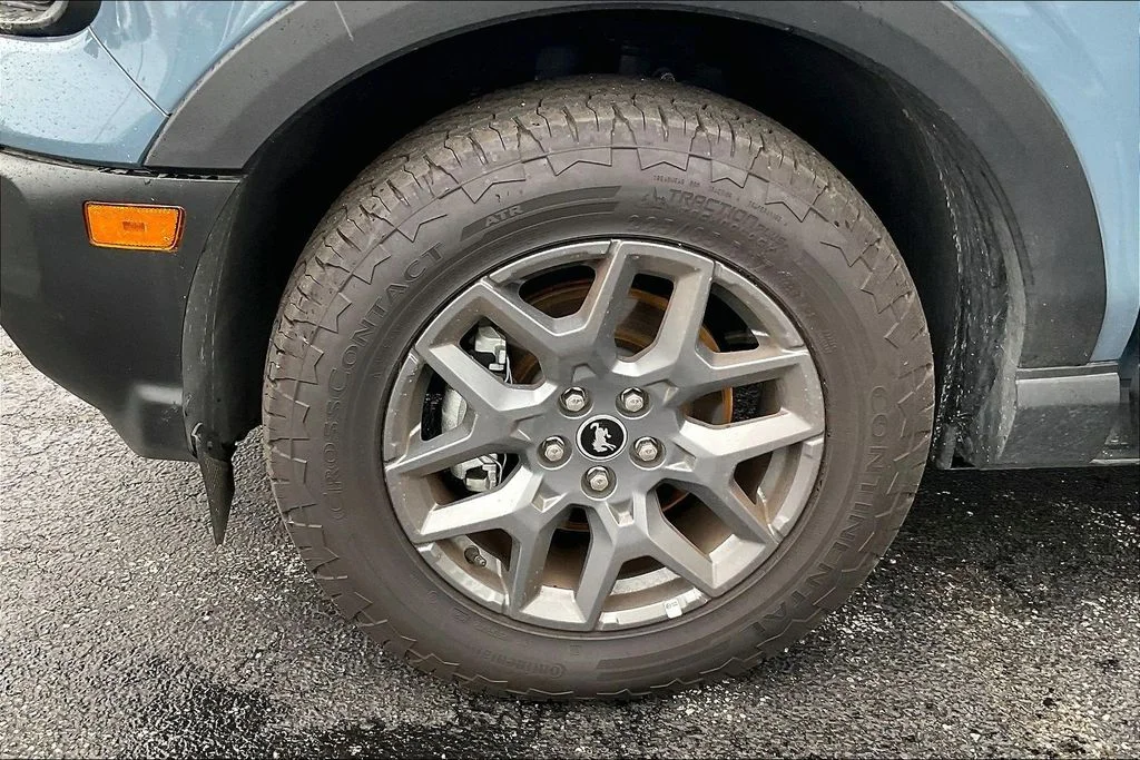 New 2026 Azure Gray Metallic Tri-Coat Ford Big Bend® image 8